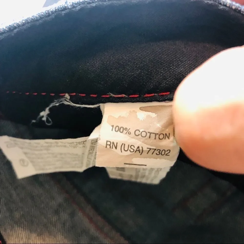 Zara Dark Wash Skinny Jeans Size 31 inseam…